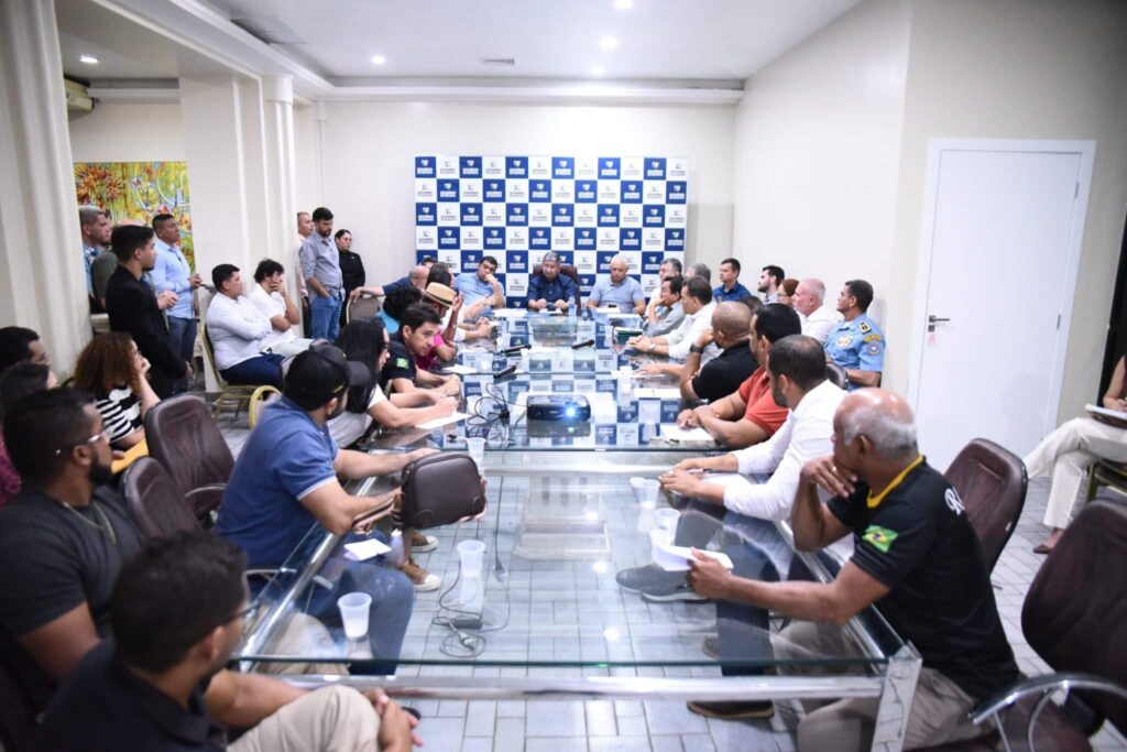 governo-apresenta-proposta-de-recomposicao-de-16%-para-servidores-estaduais