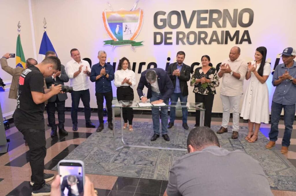 governo-de-roraima-da-posse-a-novos-profissionais-do-iater-para-ampliar-assistencia-no-campo