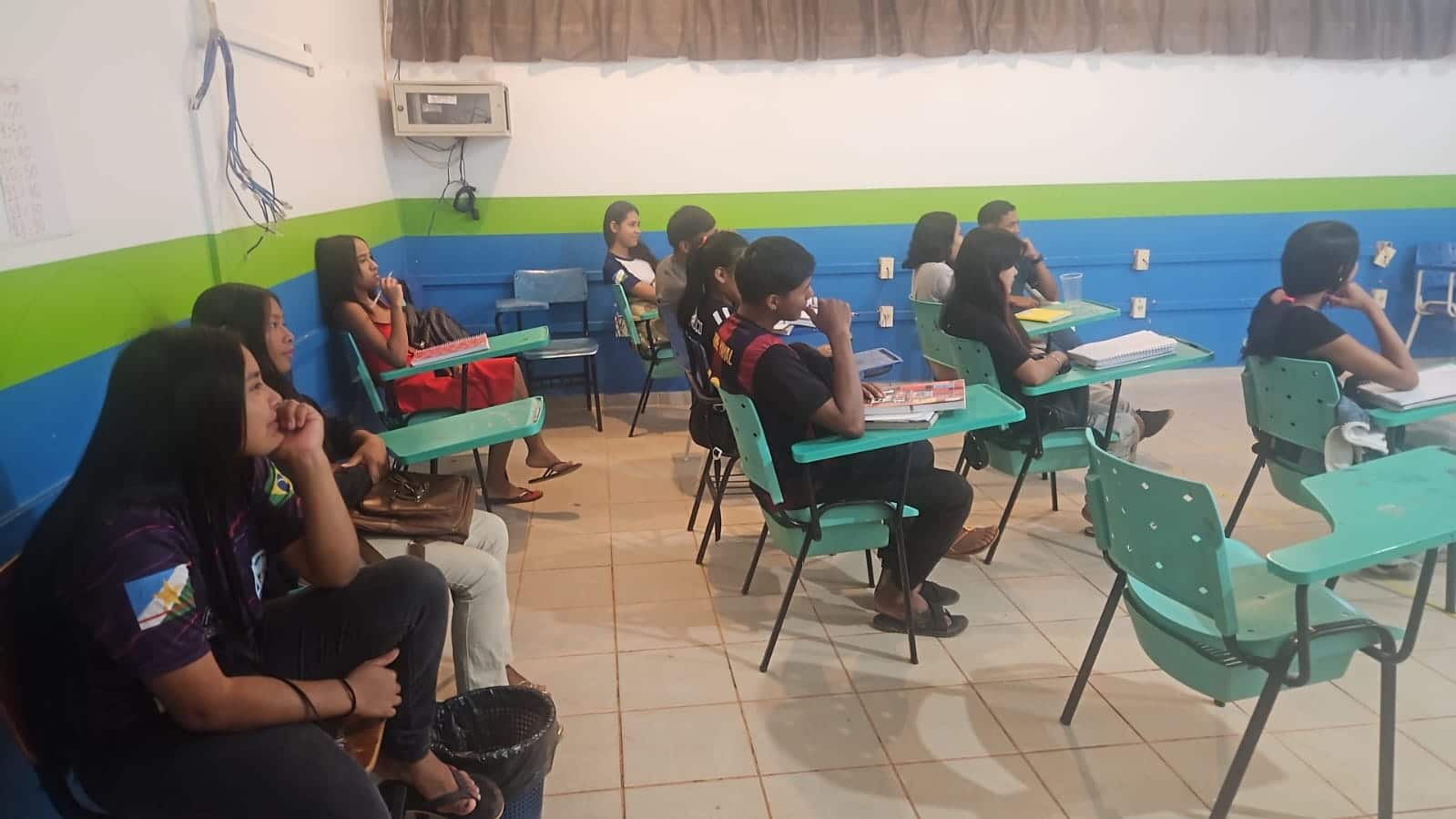 escola-estadual-e-selecionada-em-rede-de-apoio-a-cursinhos-populares-do-mec