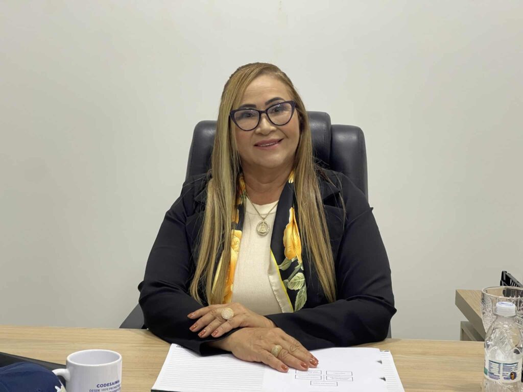 conselho-empossa-nova-diretora-presidente-durante-assembleia-geral