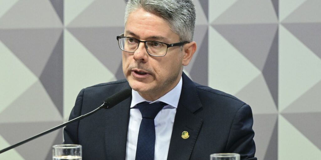 relator-da-cpi-do-crime-pede-intervencao-federal-no-rio-de-janeiro