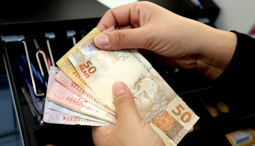 nova-fase-do-programa-desenrola-preve-renegociacao-e-uso-do-fgts-para-quitar-dividas