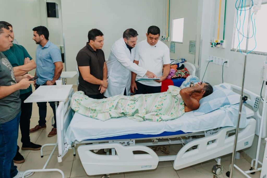sampaio-anuncia-ampliacao-de-leitos-e-realizacao-de-cirurgias-eletivas-aos-domingos- 
