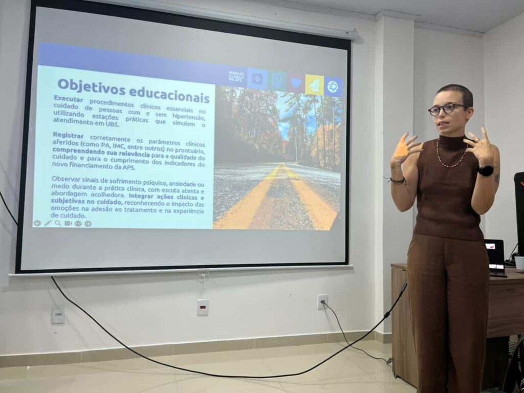 sesau-promove-aula-pratica-abordando-manejo-clinico-de-hipertensao,-diabetes-e-pre-natal